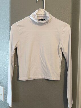 White Cropped Turtleneck Long Sleeve Stretch Top Minimal Basic Women M